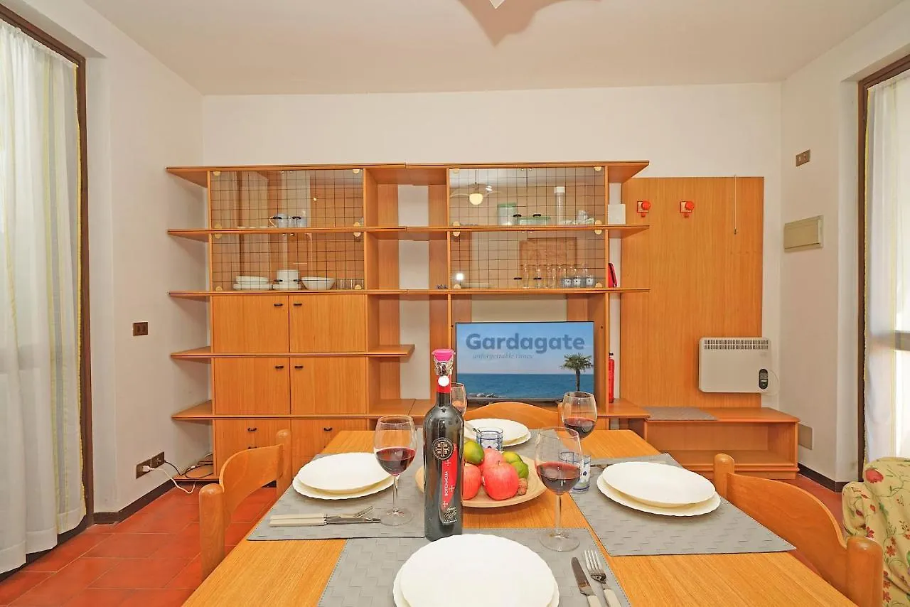 Lina'S Apartment - Gardagate Moniga del Garda