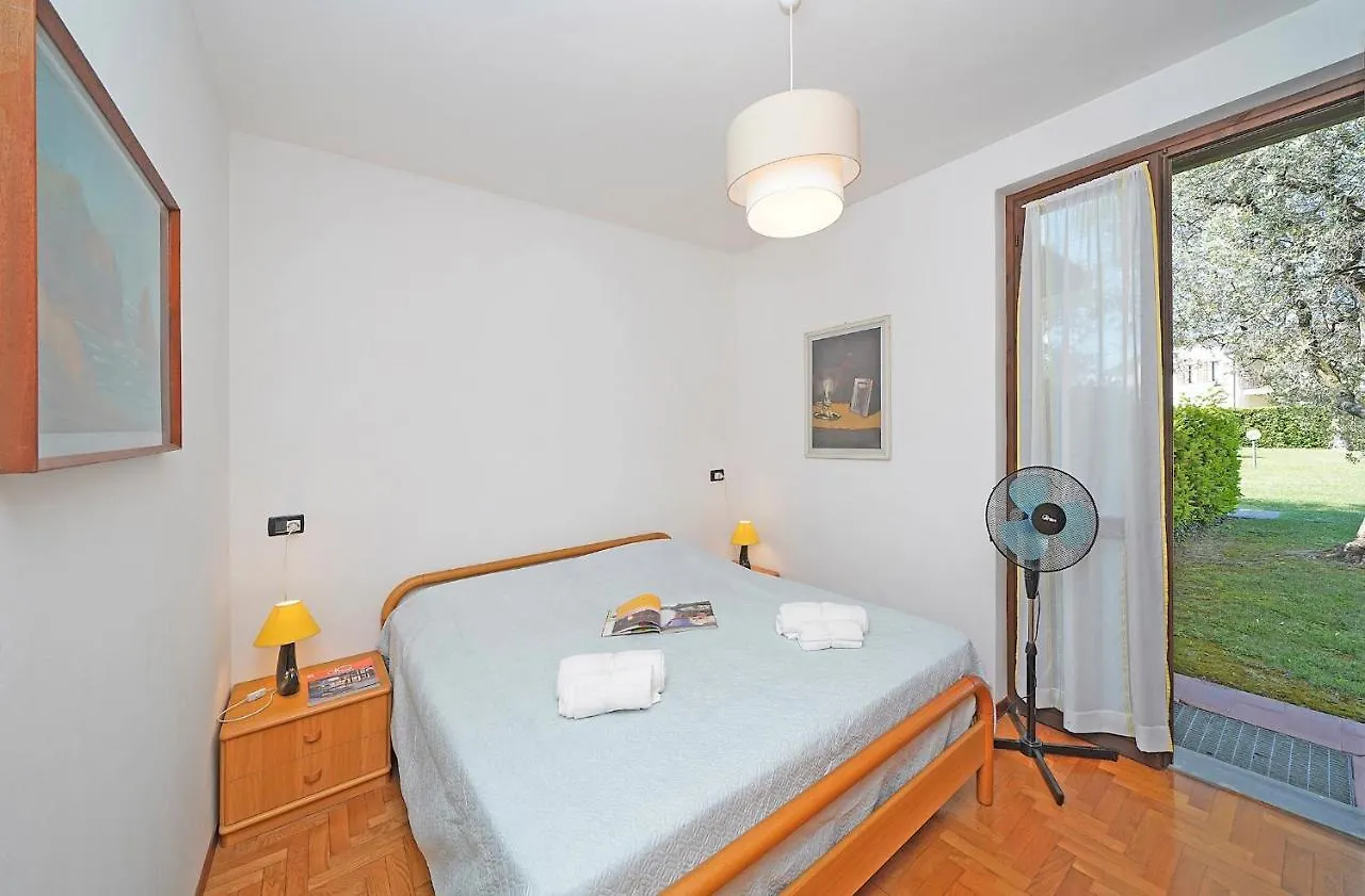 Lina'S Apartment - Gardagate Moniga del Garda